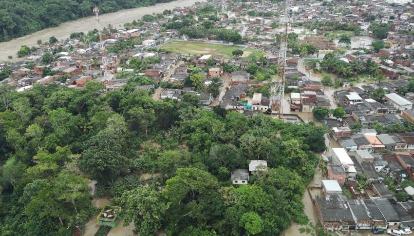  Governo Federal recusa ajuda humanitária da Argentina para as vítimas das chuvas na Bahia