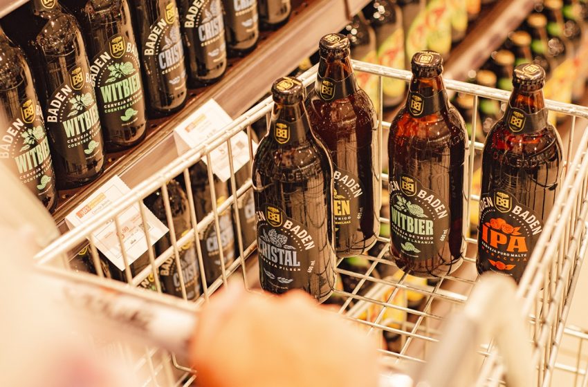  Semana da Cerveja tem rótulos locais e nacionais com descontos de 50% no Mercadinhos São Luiz
